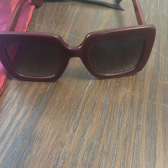 Gucci authentic glasses - Picture 4 of 7
